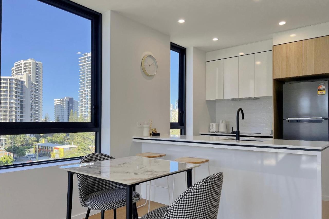شقة E.S. Surfers Paradise غولد كوست المظهر الخارجي الصورة