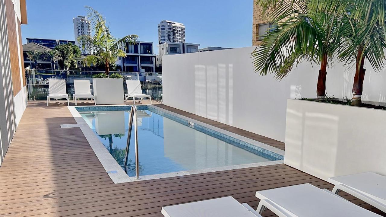 شقة E.S. Surfers Paradise غولد كوست المظهر الخارجي الصورة