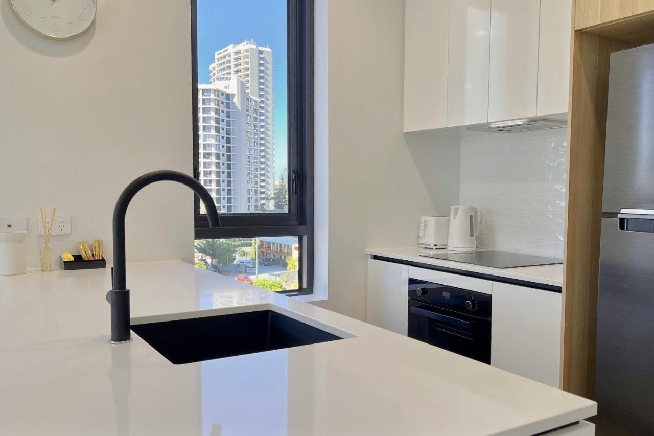 شقة E.S. Surfers Paradise غولد كوست المظهر الخارجي الصورة